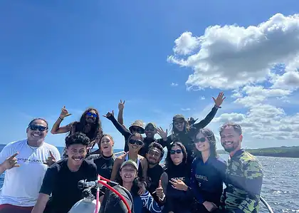 Group of divers enjoying Bali diving experience in Nusa Penida.